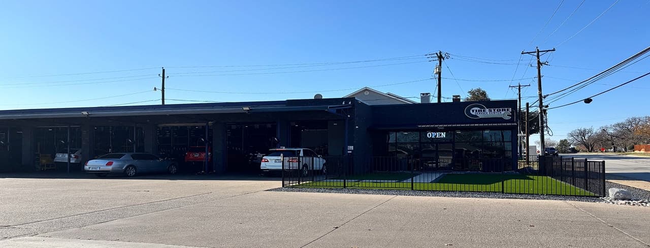 BEDFORD — Tire Store Service Center