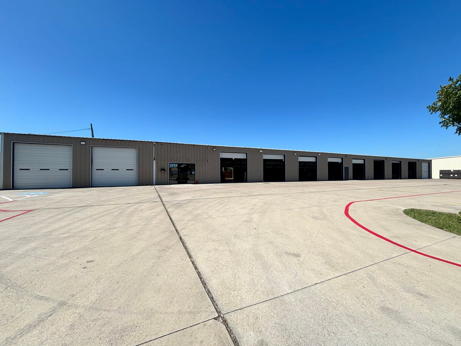 KELLER — Tire Store Service Center